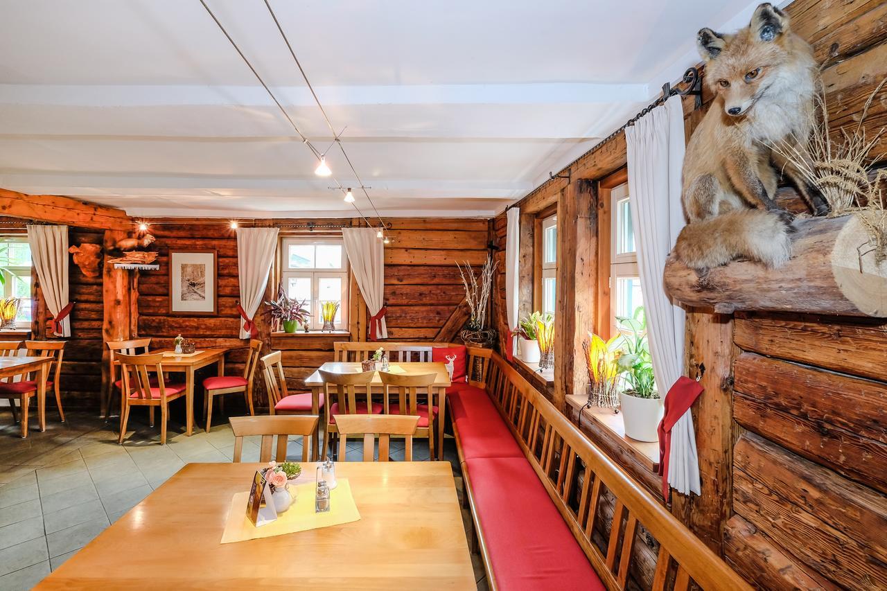 Hotel Garni Und Gaststaette Zum Holzfaeller Schierke Bagian luar foto